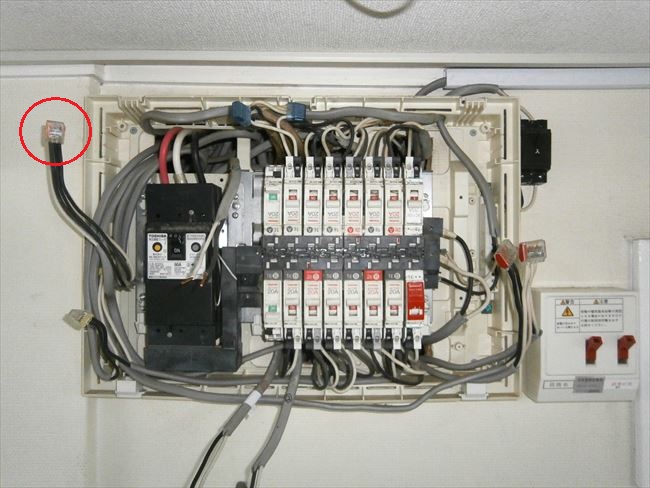 ブレーカーがよく落ちる分電盤（電気容量60A-16回路）