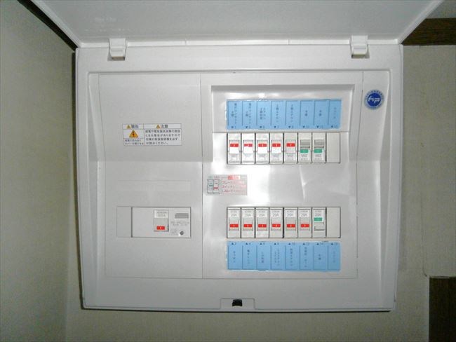 パナソニック BQR86142住宅分電盤取り換え