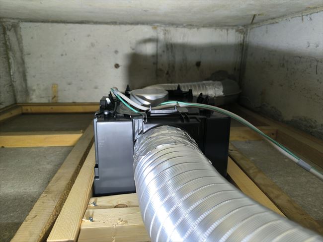 三菱VD-15ZFC14(2部屋用)換気扇取付け