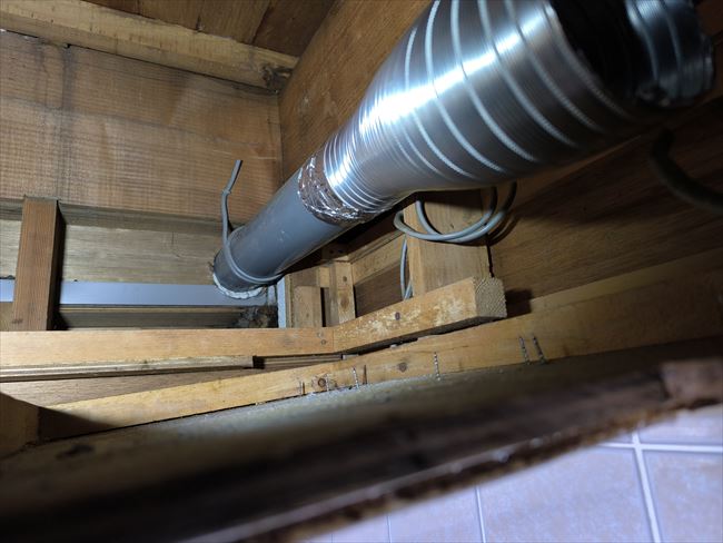 浴室換気扇排気ダクト交換