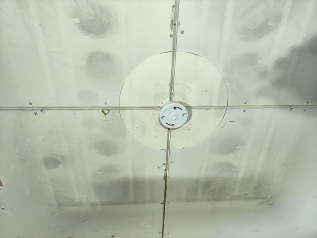 引掛シーリング取付け