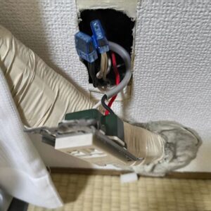 コンセント電源接続