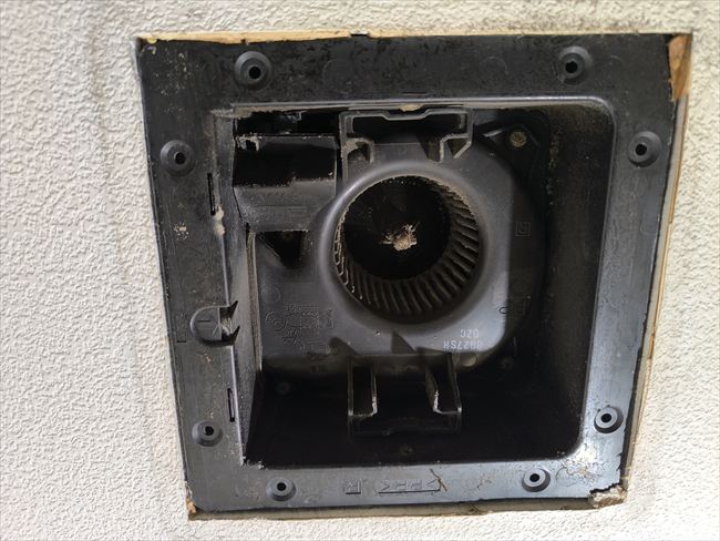 三菱VD-10ZC2換気扇ファンのホコリ