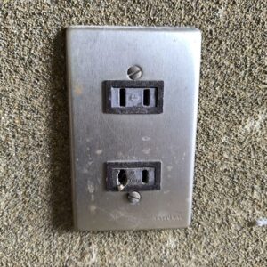 (ナショナル)ハイ角ダブルコンセント